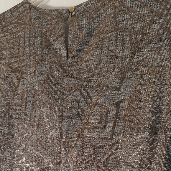 XS Calvin Klein Metallic Geometric Blouse - Picture 5 of 7